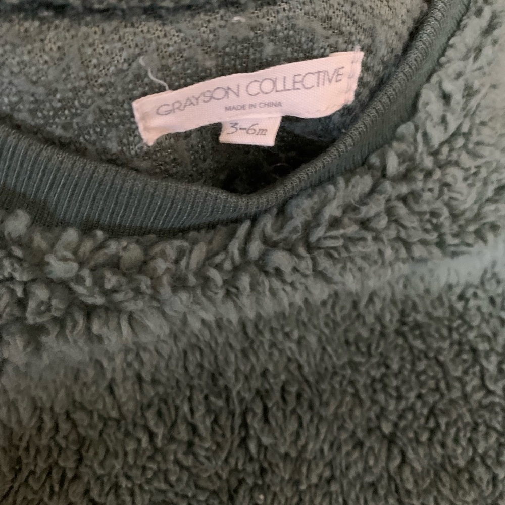 Grayson Collective Infant Sherpa Top and Leggings - Picture 4 of 6